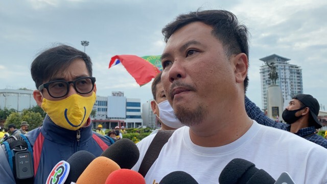 "กลุ่มอาชีวะ" รวมตัววงเวียนใหญ่ปกป้องสถาบัน