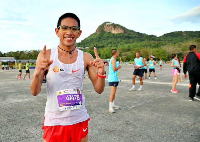 หมื่นคนเดิน -วิ่ง เขาชะโงก/โยธิน  ทำสถิติ 33 กิโลเมตร