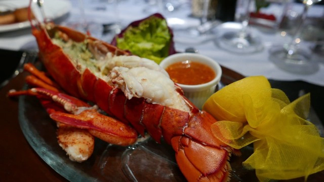 เหล่าเซเลปยกก๊วน ชวนกันคิดถึงถิ่นเก่า  @New York Steak House