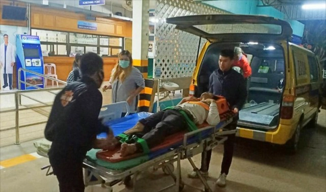 ช้างป่าภูวัวยังดุทำร้ายชาวสวนยางสาหัส