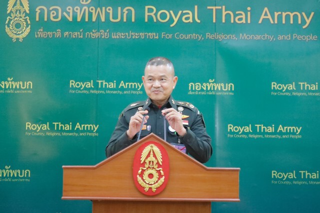 ผบ.ทบ.  มึน กองทัพบกถูกเชื่อมโยงทำ"ไอโอ "