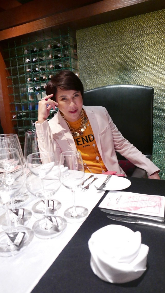 เหล่าเซเลปยกก๊วน ชวนกันคิดถึงถิ่นเก่า  @New York Steak House