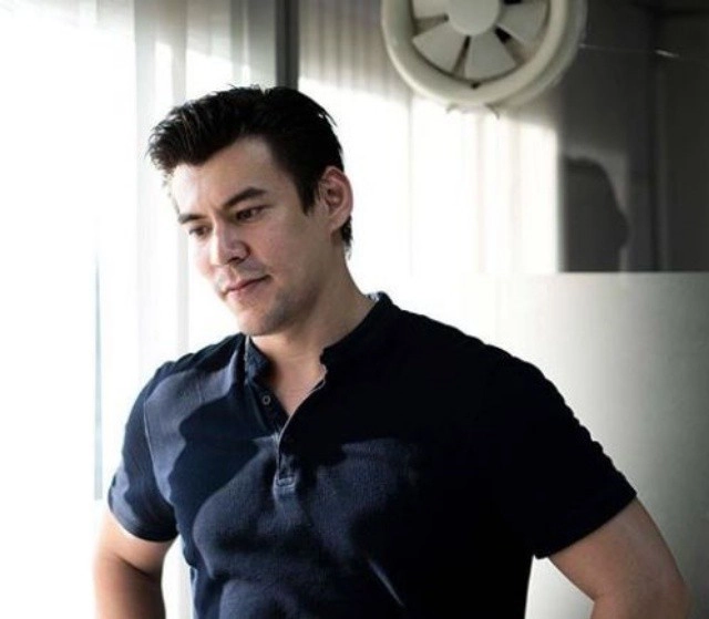 "จอห์น วิญญู" สุดภูมิใจ!! น้องๆ คนรุ่นใหม่ ใส่ชุดไปรเวทไปโรงเรียน