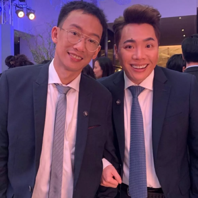 "มดดำ" ส่งโพสต์อวยพรวันเกิด "โอ๊ค พานทองแท้" สุดซึ้ง "ไม่ว่าคนอื่นจะมองเขาอย่างไร"