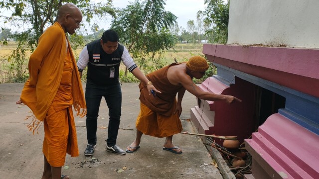 เรียกสัปเหร่อคุยหลังกระดูกเกลื่อนวัด