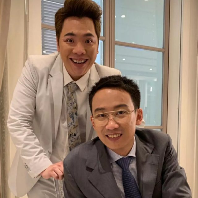 "มดดำ" ส่งโพสต์อวยพรวันเกิด "โอ๊ค พานทองแท้" สุดซึ้ง "ไม่ว่าคนอื่นจะมองเขาอย่างไร"