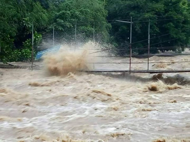 รวมเบอร์โทรฉุกเฉิน-ศูนย์อพยพ-สายด่วน-กู้ภัยภาคใต้ ช่วยผู้เดือดร้อน น้ำท่วมนครศรีธรรมราช