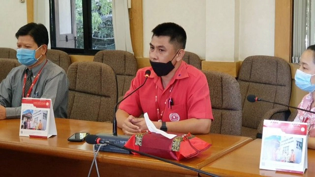 รร.ดาราวิทยาลัยแจงแค่เสื้อ"ปรับพฤติกรรม"ไม่ใช่ชุดนักโทษ