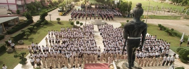 ด่วน!! ผอ.โรงเรียนดังพิษณุโลก สั่งปิดเรียน 2 วัน เหตุครูนั่งเที่ยวบินเดียวกับสาวติดโควิด-19