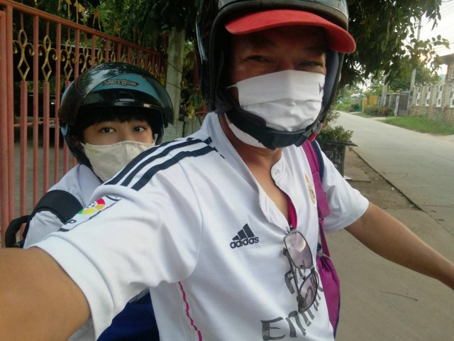 นร.-ปชช.เข้มสวมหน้ากากอนามัยในแหล่งชุมชน