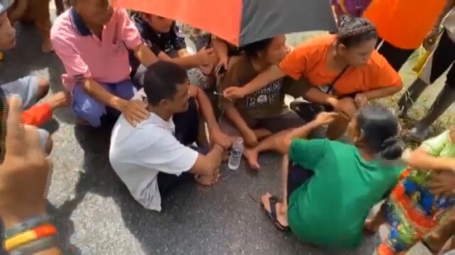 50 ครอบครัวเขาห้วยแก้วถูกตัดขาด