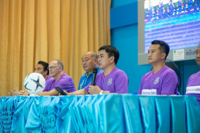 ท่ามะขามวิทยาผนึก"ภูริ อคาเดมี่"เปิดห้องเรียนฟุตบอล