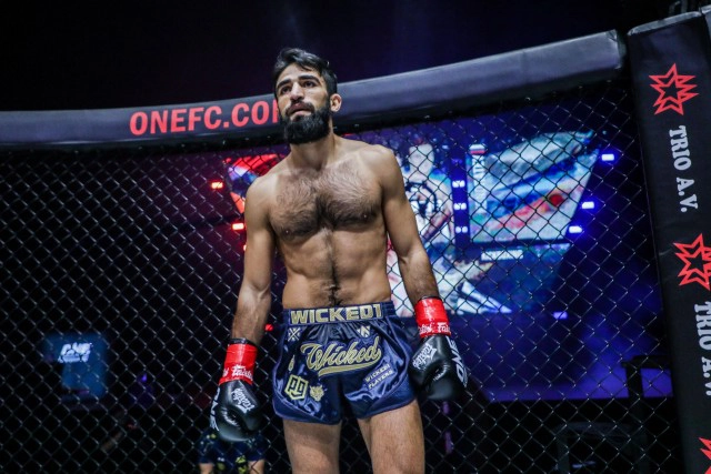 มารัต กริกอเรียน คว้าชัยคิกบ็อกซิ่ง" วัน แชมเปียนชิพ"