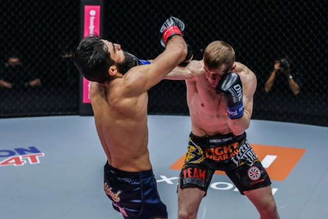 มารัต กริกอเรียน คว้าชัยคิกบ็อกซิ่ง" วัน แชมเปียนชิพ"