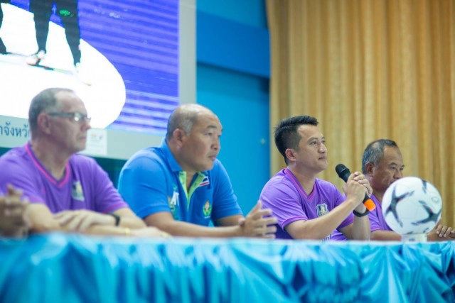 ท่ามะขามวิทยาผนึก"ภูริ อคาเดมี่"เปิดห้องเรียนฟุตบอล