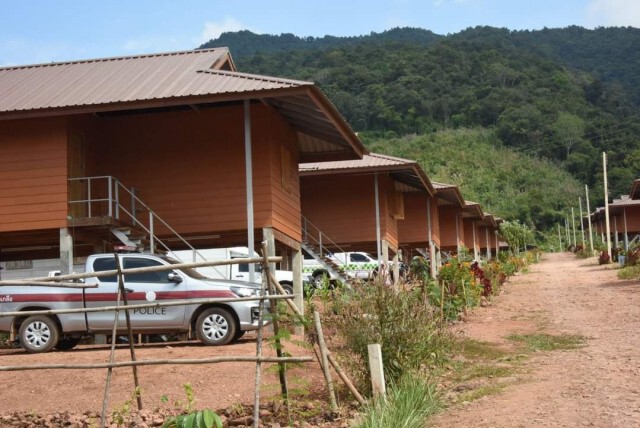 มท.ส่งมอบ"บ้านห้วยขาบ"ให้ปชช.ผู้ประสบภัยดินโคลนถล่ม