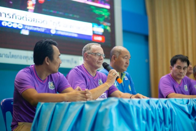 ท่ามะขามวิทยาผนึก"ภูริ อคาเดมี่"เปิดห้องเรียนฟุตบอล