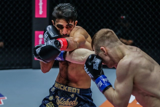 มารัต กริกอเรียน คว้าชัยคิกบ็อกซิ่ง" วัน แชมเปียนชิพ"