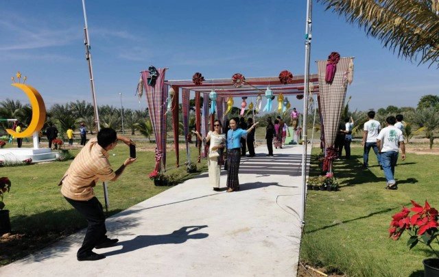 ฟาร์มบ้านนาบ้านเรา ศูนย์เรียนรู้แหล่งท่องเที่ยวเชิงเกษตร