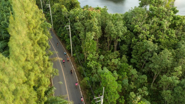 8,000 คน ร่วมฟื้นภูเก็ตผ่านงานวิ่ง"มาราธอนซูเปอร์สปอร์ตฯ