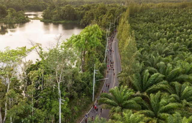8,000 คน ร่วมฟื้นภูเก็ตผ่านงานวิ่ง"มาราธอนซูเปอร์สปอร์ตฯ