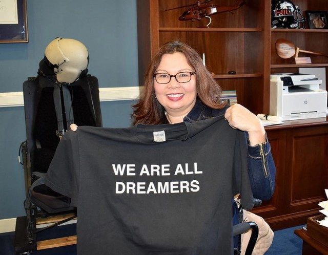 รู้จัก"ลัดดา แทมมี่ ดักเวิร์ธ" ส.ว.ลูกครึ่งไทย-อเมริกัน