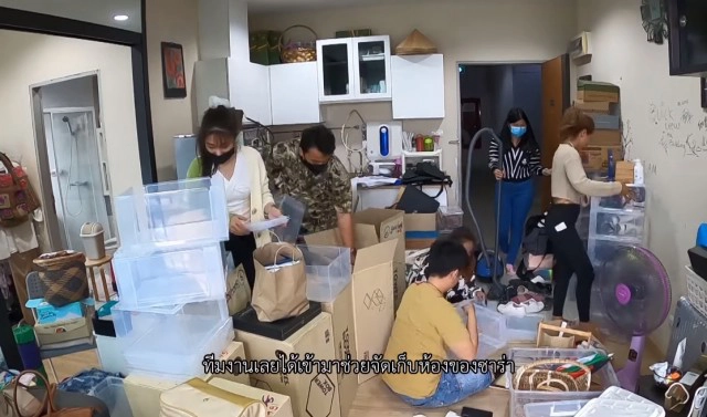 ซาร่า น้ำตาคลอ!! เปิดสภาพห้อง น้ำรั่วเข้าห้องจนเห็ดราขึ้น เจ้าตัวเผยเก็บเงินสร้างบ้านให้พ่อแม่