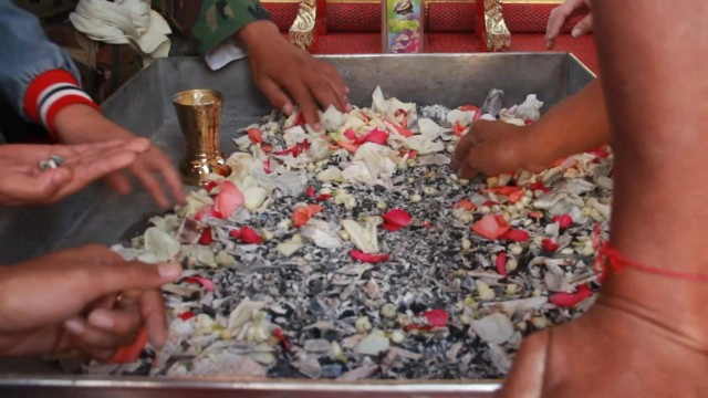 ไม่ลอยอังคาร "น้องจูน" เหตุว่ายน้ำไม่เป็น