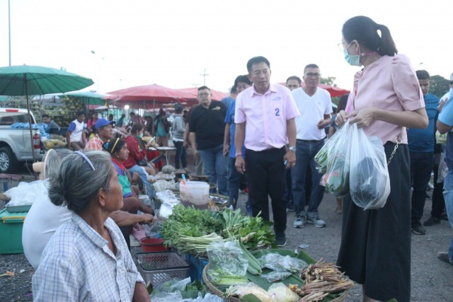 ตระกูลภัทรประสิทธิ์ ขอแจ้งเกิด นายกอบจ.พิจิตร