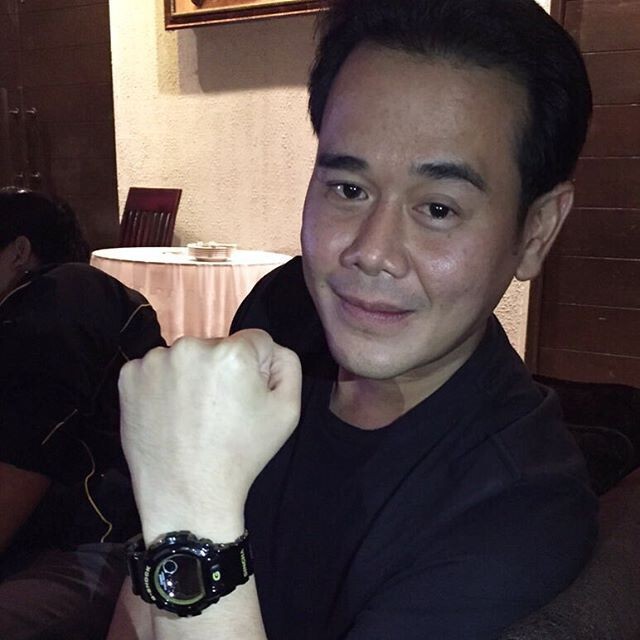 "เป๊ก สัณณ์ชัย" เดือดจัด!! จ่อฟ้องหนุ่มหาว่าข่มขืนเมียคนอื่น ครวญจะทำทำไม แค่นี้เมียก็จะฆ่าตาย