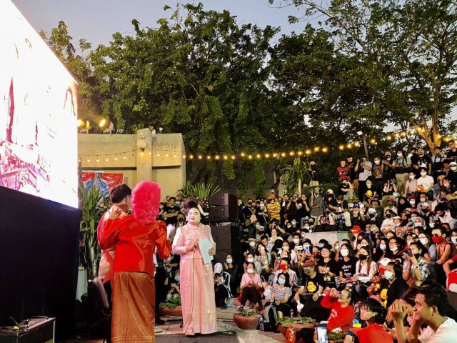 "ราษฎร​63"​ เตรียมหยุดชุมนุมยาว​กลับมาสู้ปีหน้า