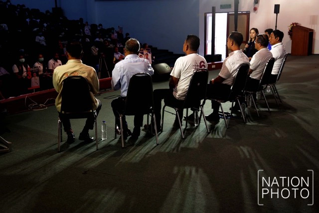 ศึกประชันวิสัยทัศน์ ว่าที่นายก อบจ.นครศรีธรรมราช คึกคัก