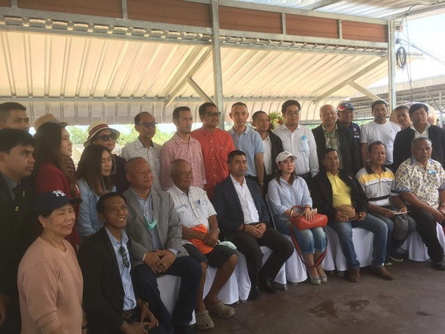 "บิ๊กโจ๊ก" เปิดสนามต้นแบบ "กีฬาชนโคสิงหนคร"