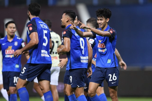 บีจี  ปทุม ยูไนเต็ด  ถล่มสุพรรณบุรีฯโกยคะแนนไทยลีก1