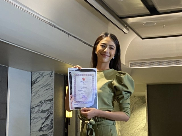 "น้ำหวาน เดอะเฟซ"เล่าทั้งน้ำตาปมดราม่าชีวิตรัก ลั่น!!หย่าสามีเก่าแล้วขอเริ่มต้นใหม่กับ "ไฮโซแชมป์"