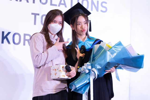 แฟนคลับ ร่วมยินดี "ปัญ BNK48" จบป.ตรี พร้อมแนะเคล็ดลับการเรียนควบคู่การทำงาน