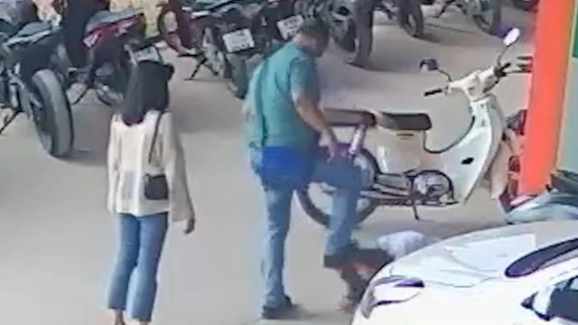 สาวพีอาร์ถูกนายทุนเงินกู้ใช้ปืนบีบีกันทำร้ายบาดเจ็บ