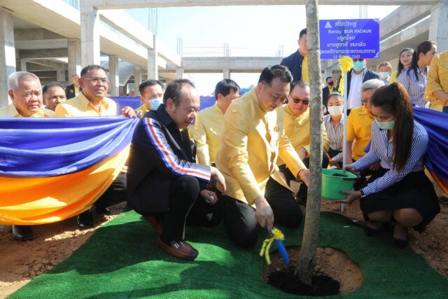 "สุชาติ" รมว.แรงงาน วางศิลาฤกษ์อาคาร สนง.ประกันสังคมจังหวัดระยอง สาขาปลวกแดง ยกระดับทุกมิติ