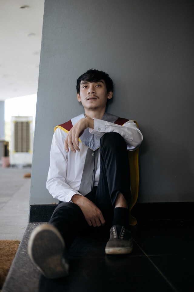 แชร์กระหน่ำแม่ยินดีลูกรับปริญญา