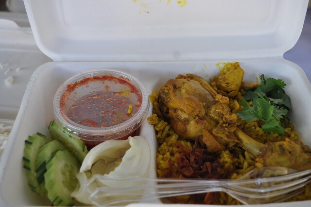 ศึกมวยไทย"ทีบีเอ็ม"บริการข้าวหมกไก่