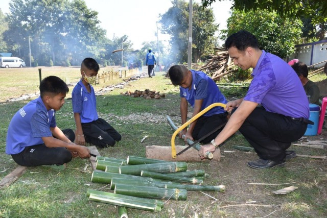 สืบสานประเพณี"เผาข้าวหลามข้าวเหนียวใหม่