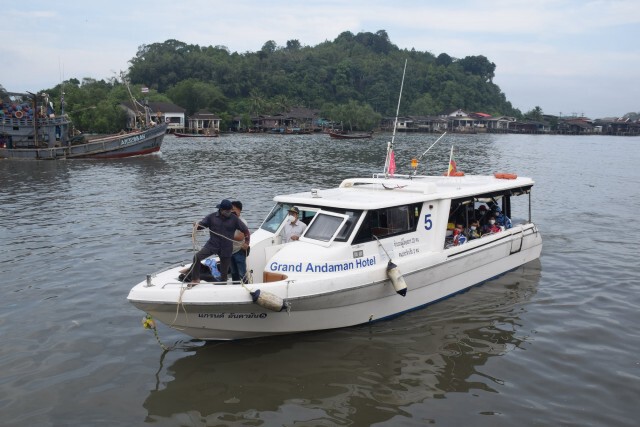 เมียนมาปล่อยตัว20ลูกเรือท่องเที่ยวไทยกลับประเทศ