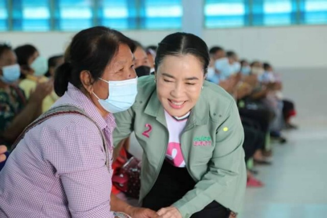 โค้งสุดท้ายหาเสียงเข้ม หมอแหยงซิ่งสามล้อปั่นโชว์