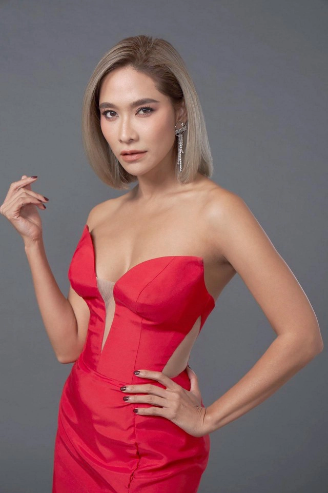 "พลอย เฌอมาลย์" ประกาศอำลาวงการจอแก้ว พร้อมฝากละครเรยาเป็นผลงานชิ้นสุดท้าย