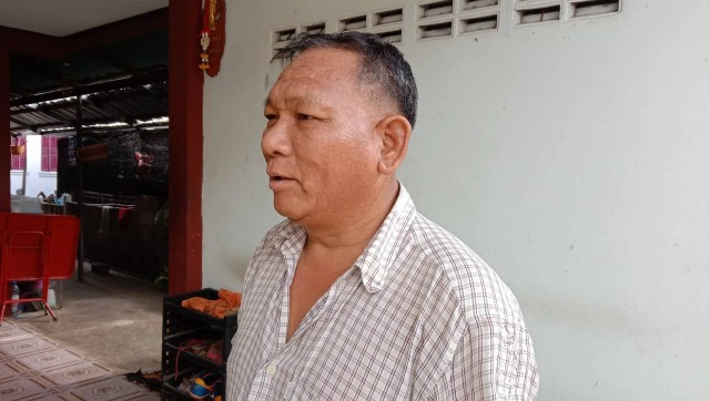 เจ้าอาวาสไอเดียเจ๋ง ขวดเหล้ายักษ์ติดกำแพงวัด เตือนสติเมาไม่ขับ