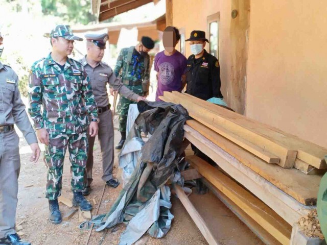 ปิดล้อม4เป้าหมาย-กวาดล้างไม้เถื่อน