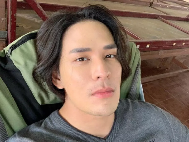 แทค ภรัณยู จัดให้!! ย้ำก่อนไปดวงจันทร์ ทำถนนพระราม 2 ให้เสร็จก่อนดีไหมครับ???