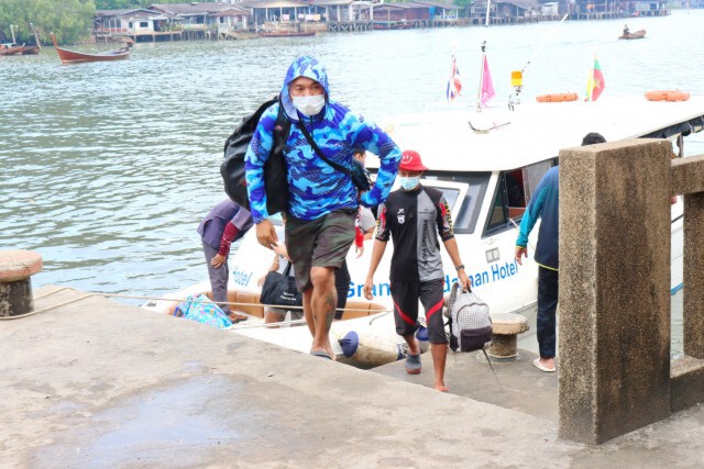 ศรชล.รับลูกเรือและนักท่องเที่ยวเรือ POLARIS ONE กลับไทย