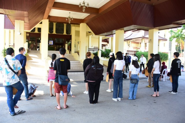 ผู้ว่าฯเชียงรายปล่อยกลับ28ราย-ปลอดเชื้อโควิด