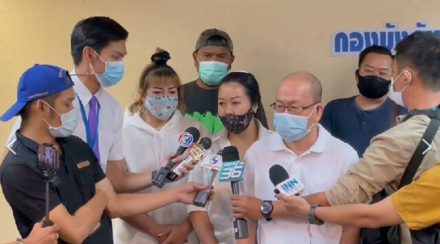 "อัจฉริยะ" นำผู้เสียหายร้องเอาผิดรพ.ทำคลอดทารกแล้วเสียชีวิต!!